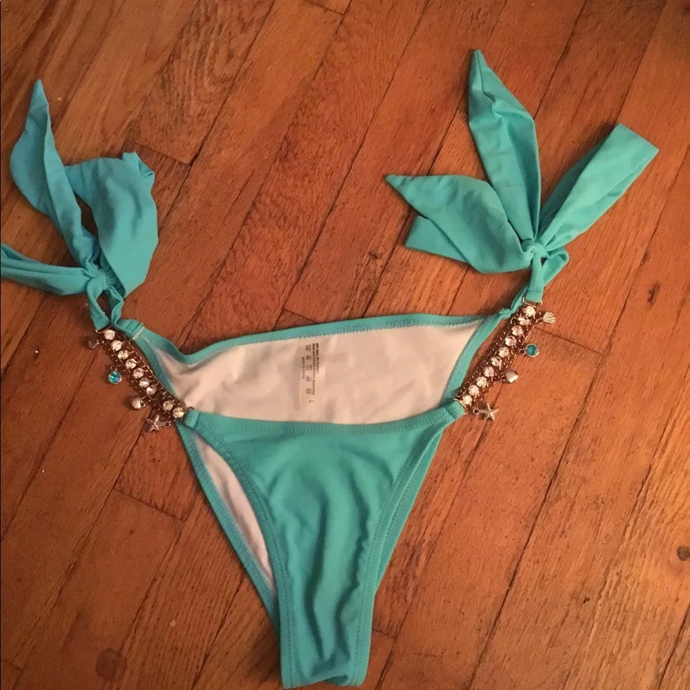 BIKINI BOTTOM WITH JEWELRY ONLY $8, SIZE LARGE - Picture 2 of 4